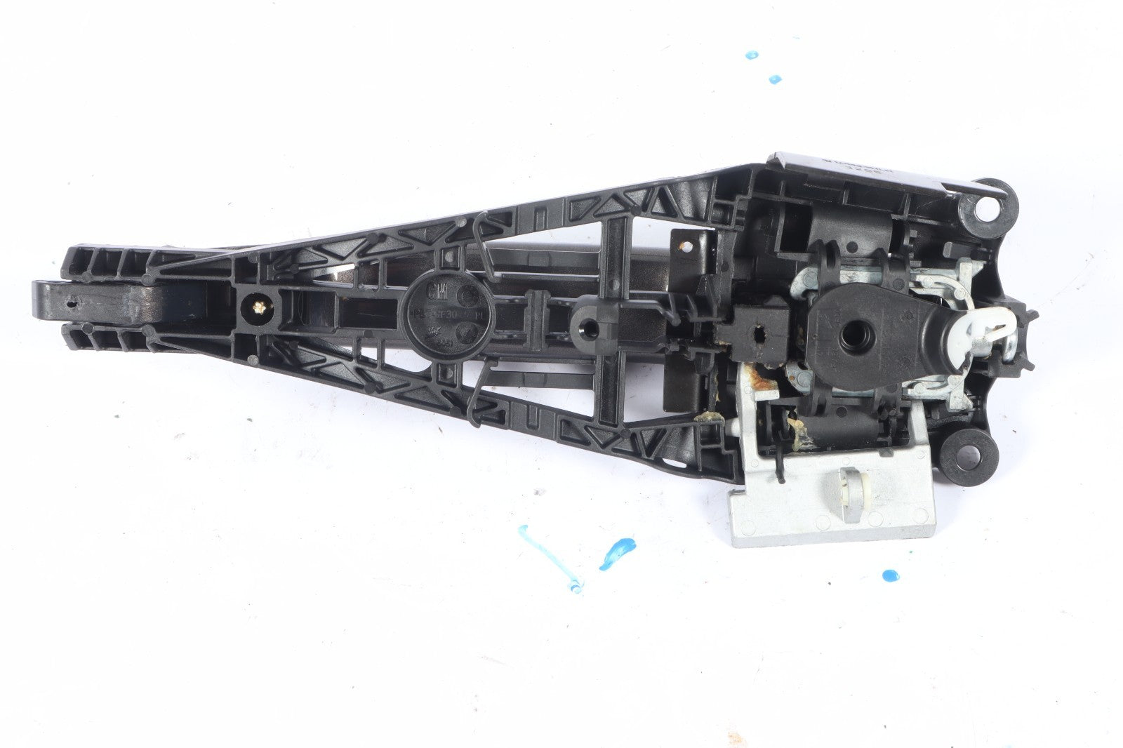2016-2019 BUICK CASCADA FRONT LEFT DRIVER SIDE EXTERIOR DOOR HANDLE OEM