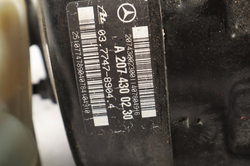 10-17 Mercedes W207 E350 Coupe Master Cylinder Power Brake Booster OEM