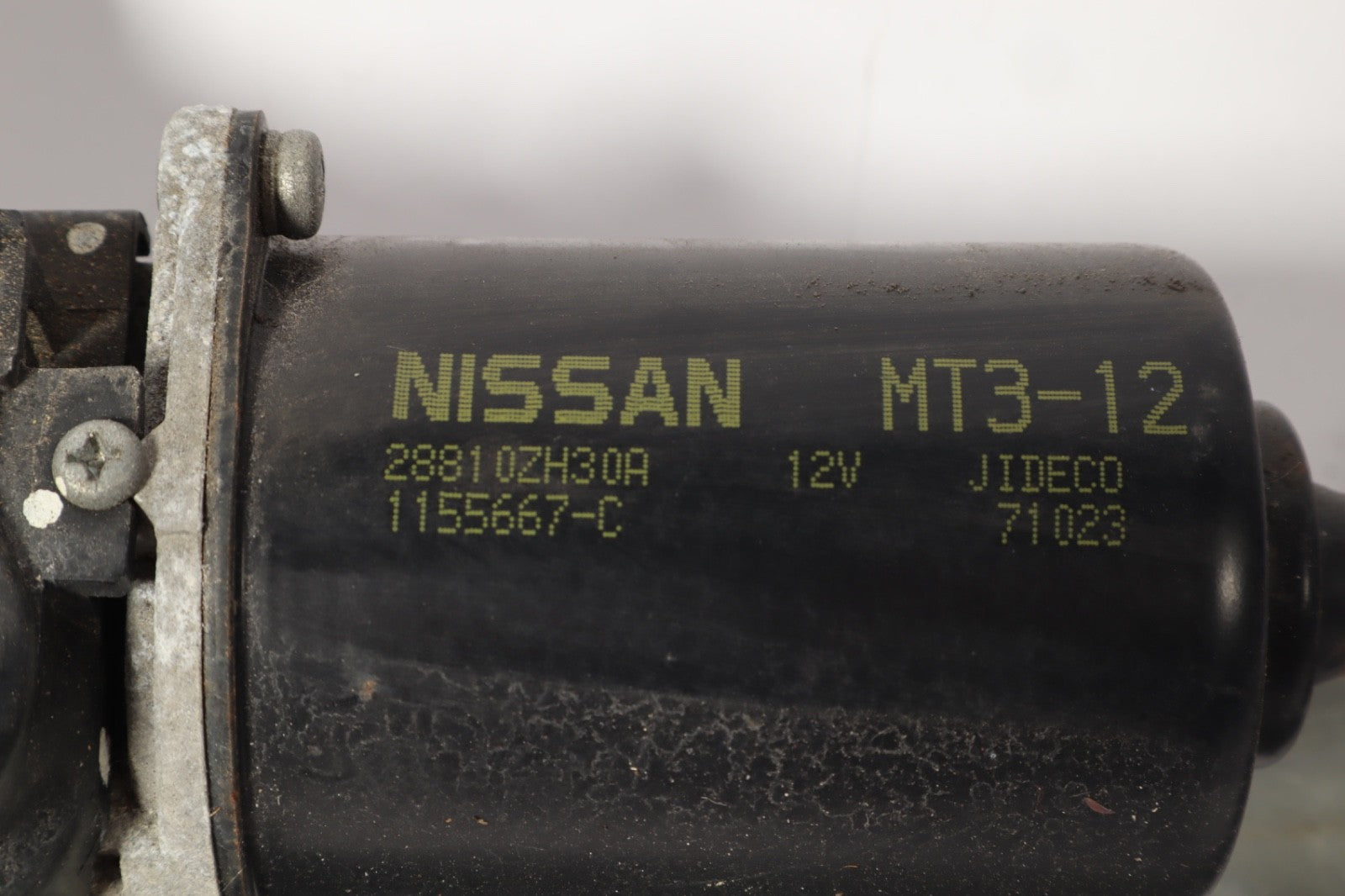 04-15 Nissan Armada Wiper Transmission Linkage Motor OEM 28800ZH30A