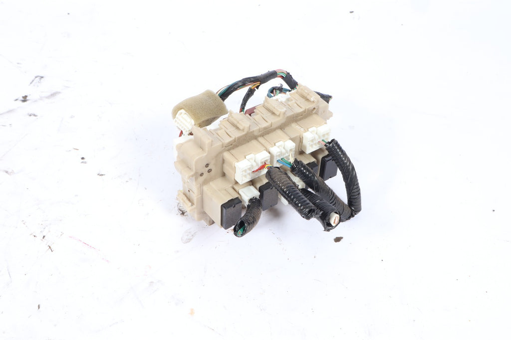 2013-2018 NISSAN PATHFINDER JUNCTION BLOCK FUSE RELAY BOX OEM