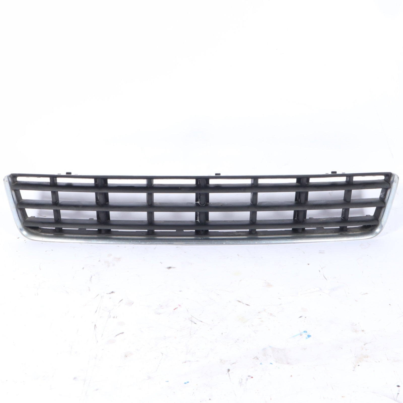 2003-2006 AUDI A4 CONVERTIBLE FRONT BUMPER CENTER GRILLE 8H0807647 OEM