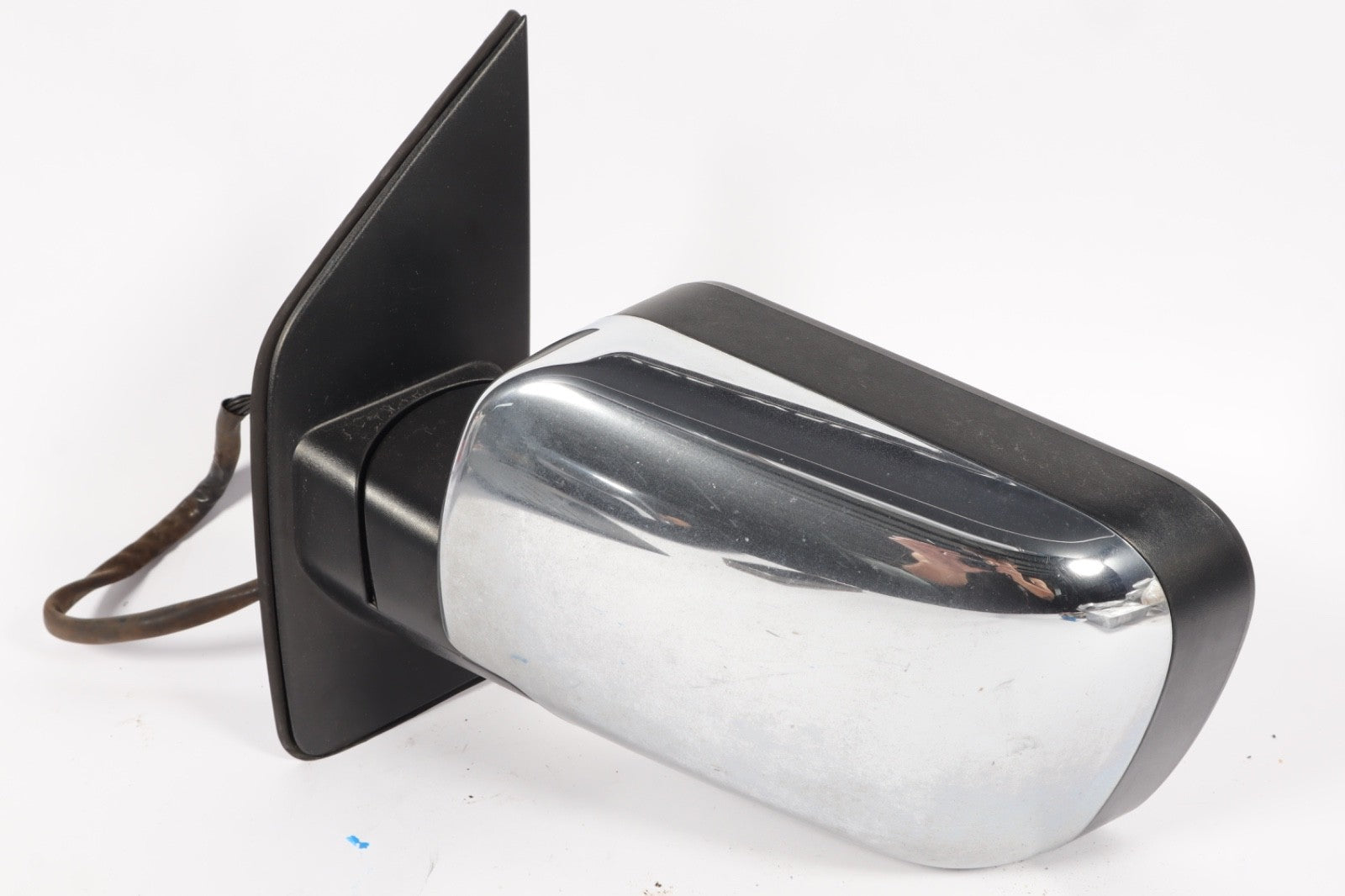 2008-2015 NISSAN ARMADA LEFT DRIVER SIDE CHROME MIRROR GLASS OEM