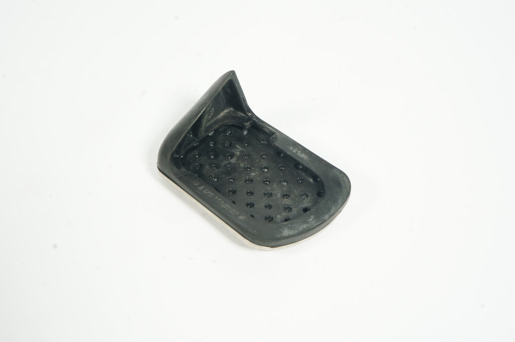 2006-2008 MERCEDES-BENZ SLK280 - Brake Pedal PAD / CAP 1702900182