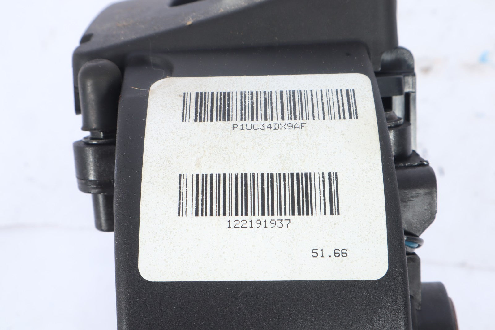 2011-2017 DODGE GRAND CARAVAN AT FLOOR GEAR SHIFTER SELECTOR OEM P1UC34DX9AF