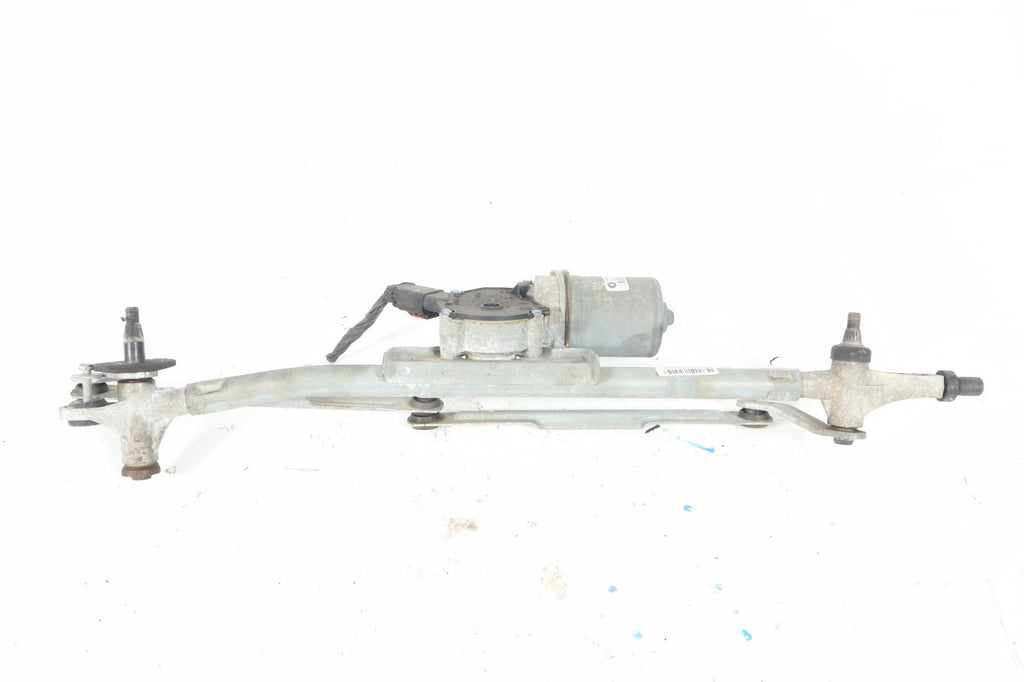 2008 - 2020 DODGE GRAND CARAVAN FRONT WIPER LINKAGE TRANSMISSION OEM 05113043AC