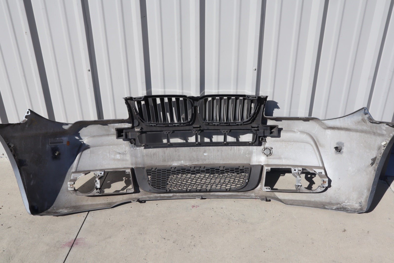 2007-2010 BMW X3 M SPORT FRONT BUMPER COVER OEM
