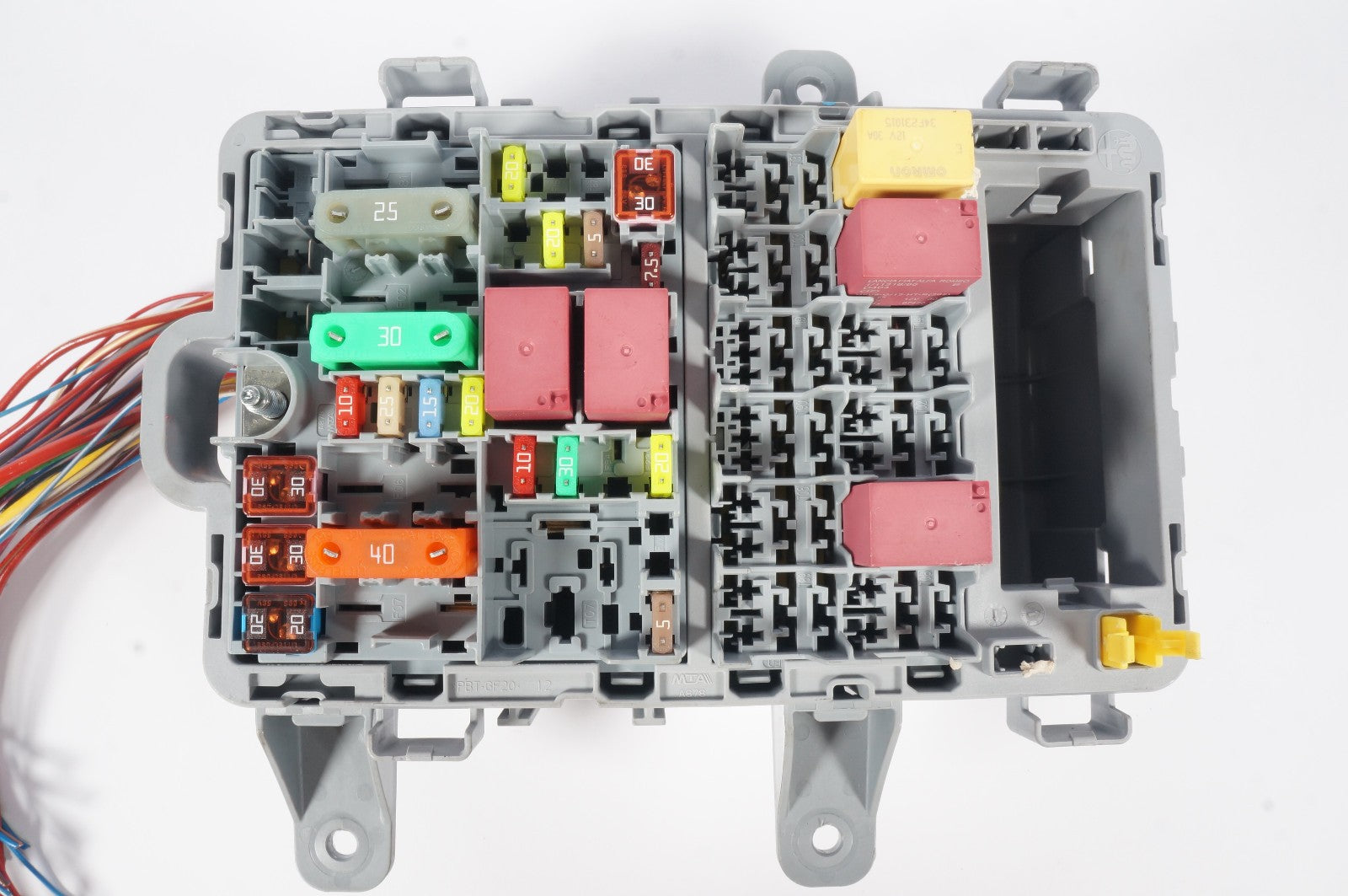 2018 - 2021 ALFA ROMEO STELVIO 2.0L ENGINE FUSE RELAY JUNCTION BOX BLOCK OEM