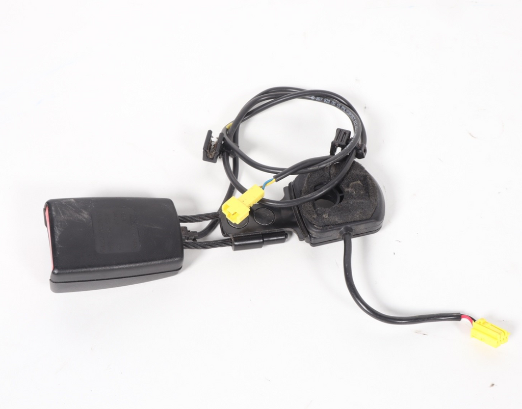 10-17 Mercedes W207 E350 C250 E550 Coupe Front Right Seat Belt Buckle Black OEM