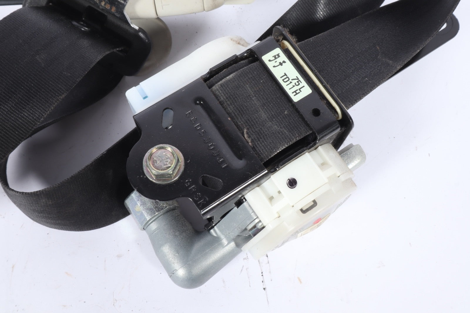 2011 MAZDA CX-9 FRONT LEFT DRIVER SIDE SEAT BELT RETRACTOR OEM