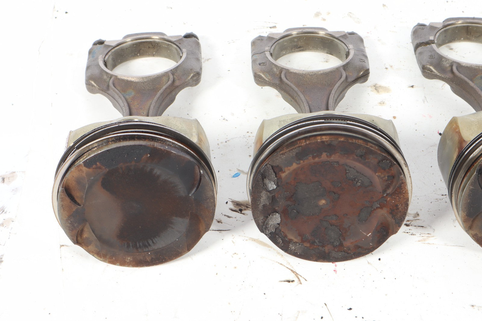 BMW 550 650 X5 X6 4.4L N63 TWIN TURBO ENGINE MOTOR PISTON W/ ROD SET OF 6 OEM