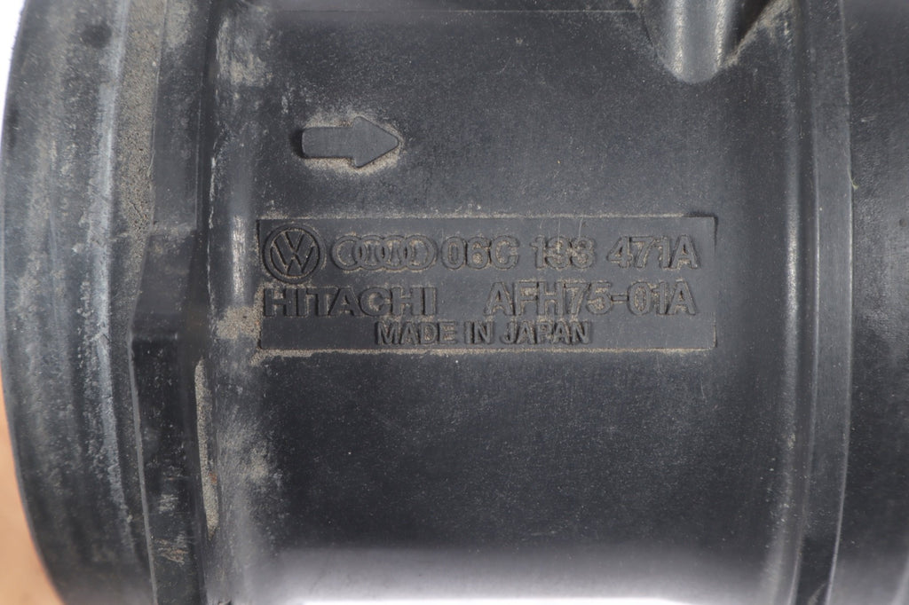 2002-2006 Audi A4 3.0L MASS Air Flow Meter 06C133471A OEM