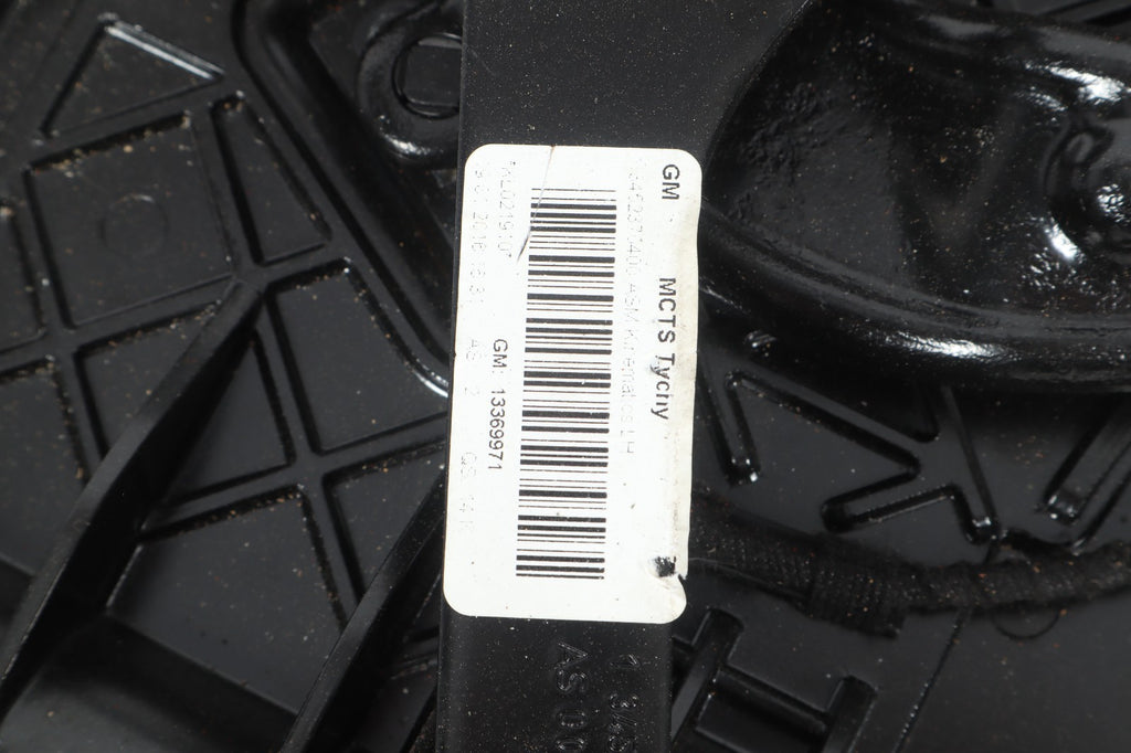 2016-2019 BUICK CASCADA LEFT CONVERTIBLE TOP LIFT HINGE OEM 13369971