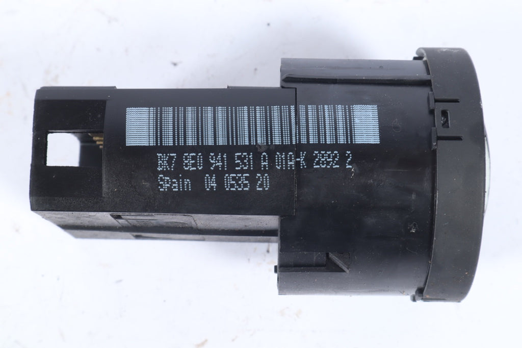 2002-2008 AUDI A4 QUATTRO - Headlight / FOG Light Switch 8E0941531A OEM