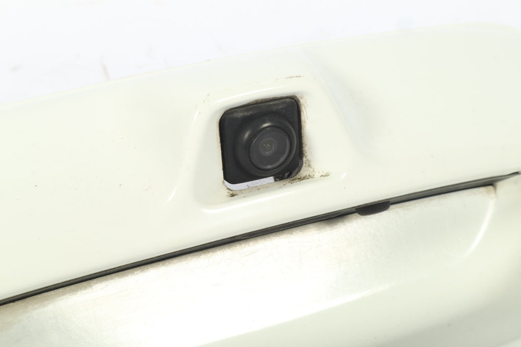 2013-2017 NISSAN LEAF SILVER REAR HATCH LIFT HANDLE WITH CAMERA 906063NF1A OEM