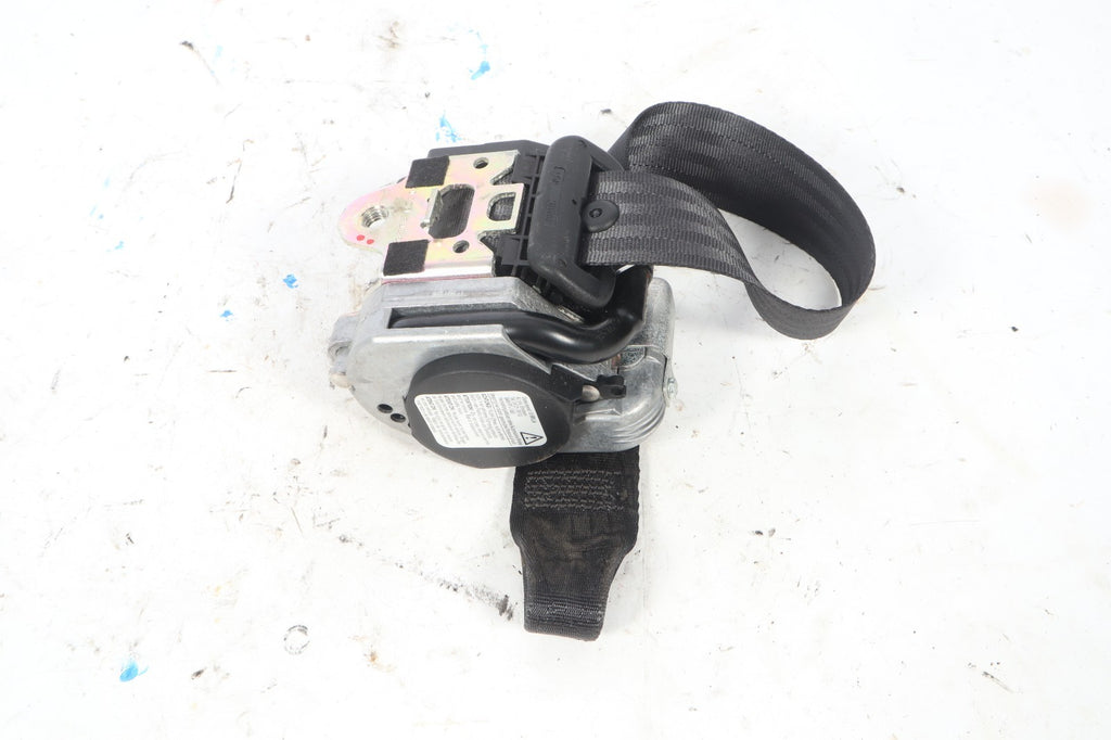 2008-2012 VOLVO C70 FRONT PASSENGER RIGHT SEAT BELT RETRACTOR OEM 31351450