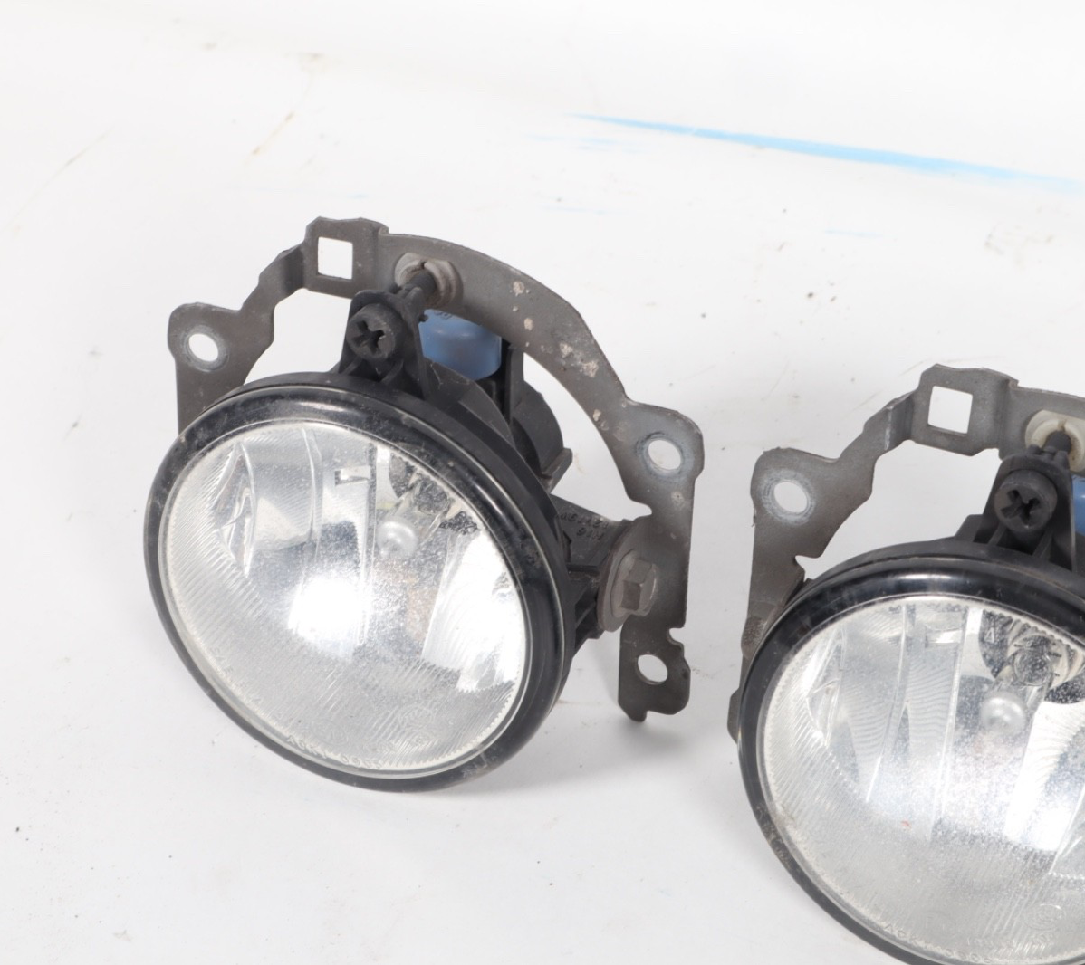 2010-2015 Mitsubishi Outlander Front Left & Right Side Fog Light Assembly OEM
