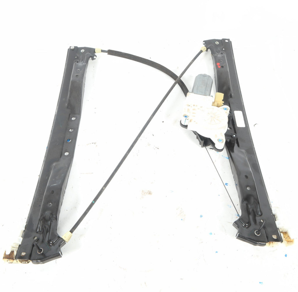 2011 - 2020 DODGE GRAND CARAVAN FRONT RIGHT SIDE SLIDING DOOR WINDOW REGULATOR