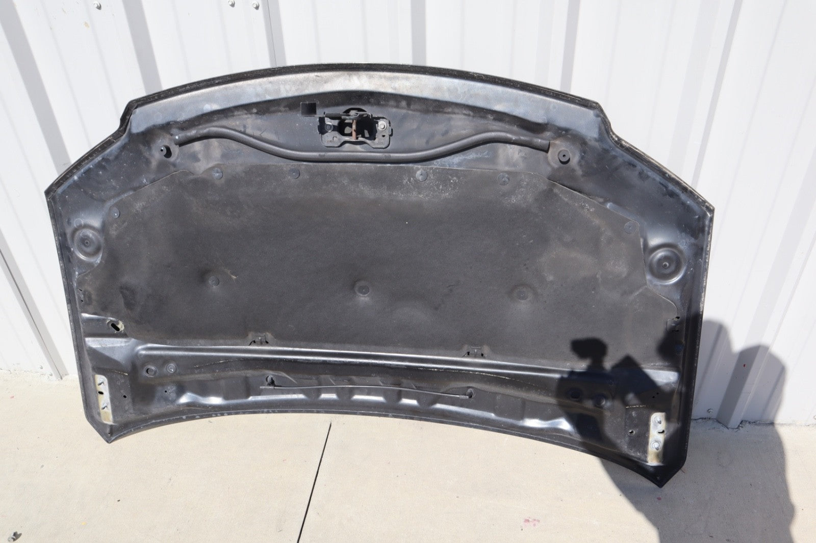 2011-2020 DODGE GRAND CARAVAN FRONT HOOD BONNET OEM ONLY PICK UP!!!