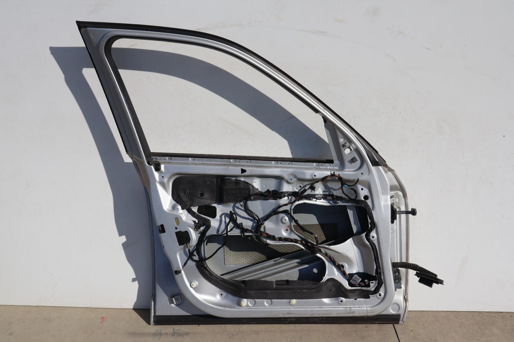 2004-2010 BMW X3 E83 FRONT LEFT DRIVER SIDE DOOR SHELL OEM ONLY PICK UP!!!