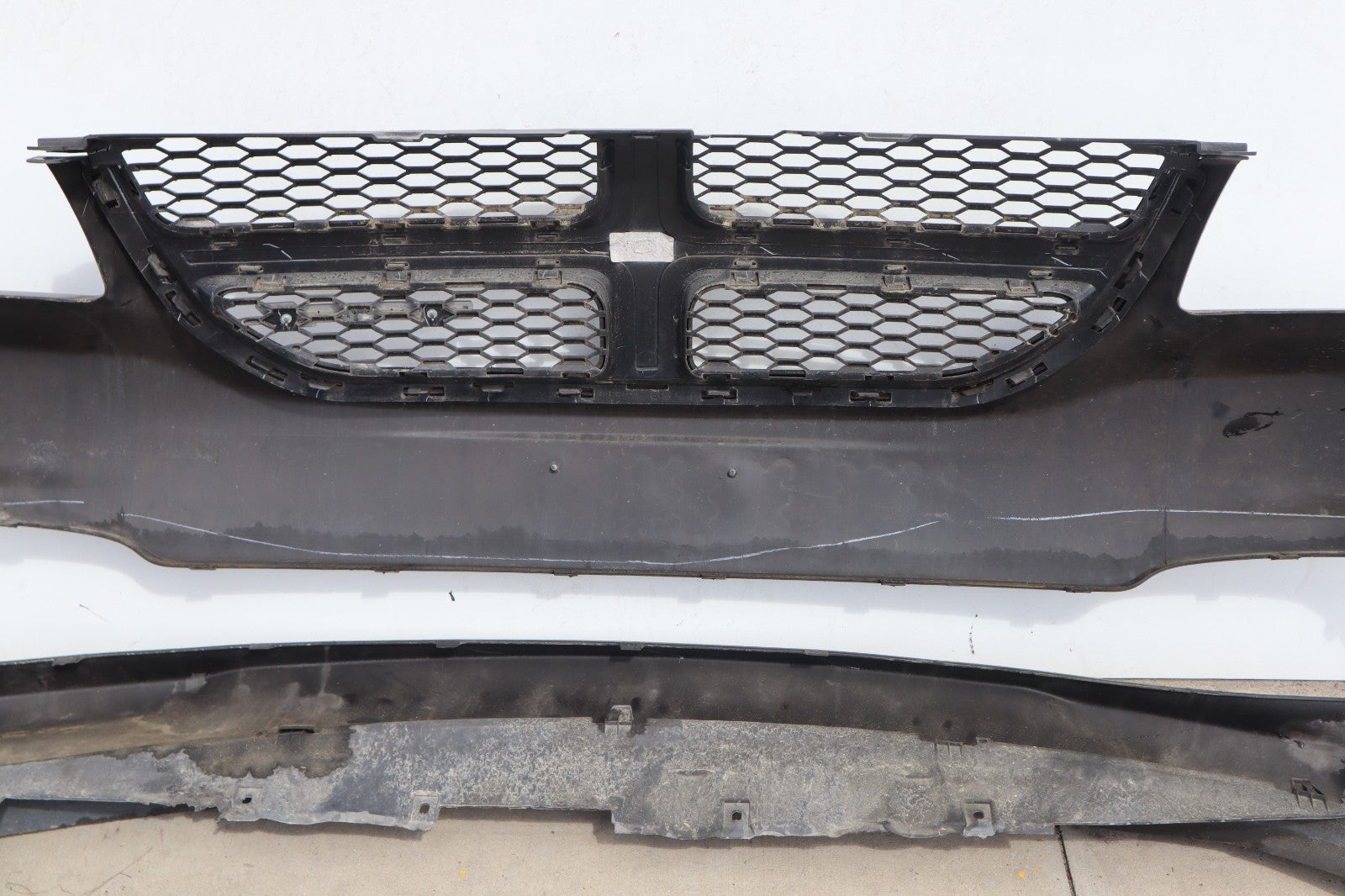 2011-2020 DODGE GRAND CARAVAN FRONT BUMPER COVER OEM