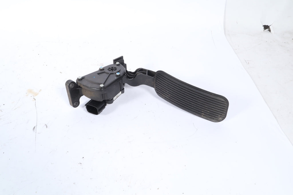 2010-2012 Ford Taurus SE Accelerator Gas Pedal Assembly OEM 7F9A-9F836-AA