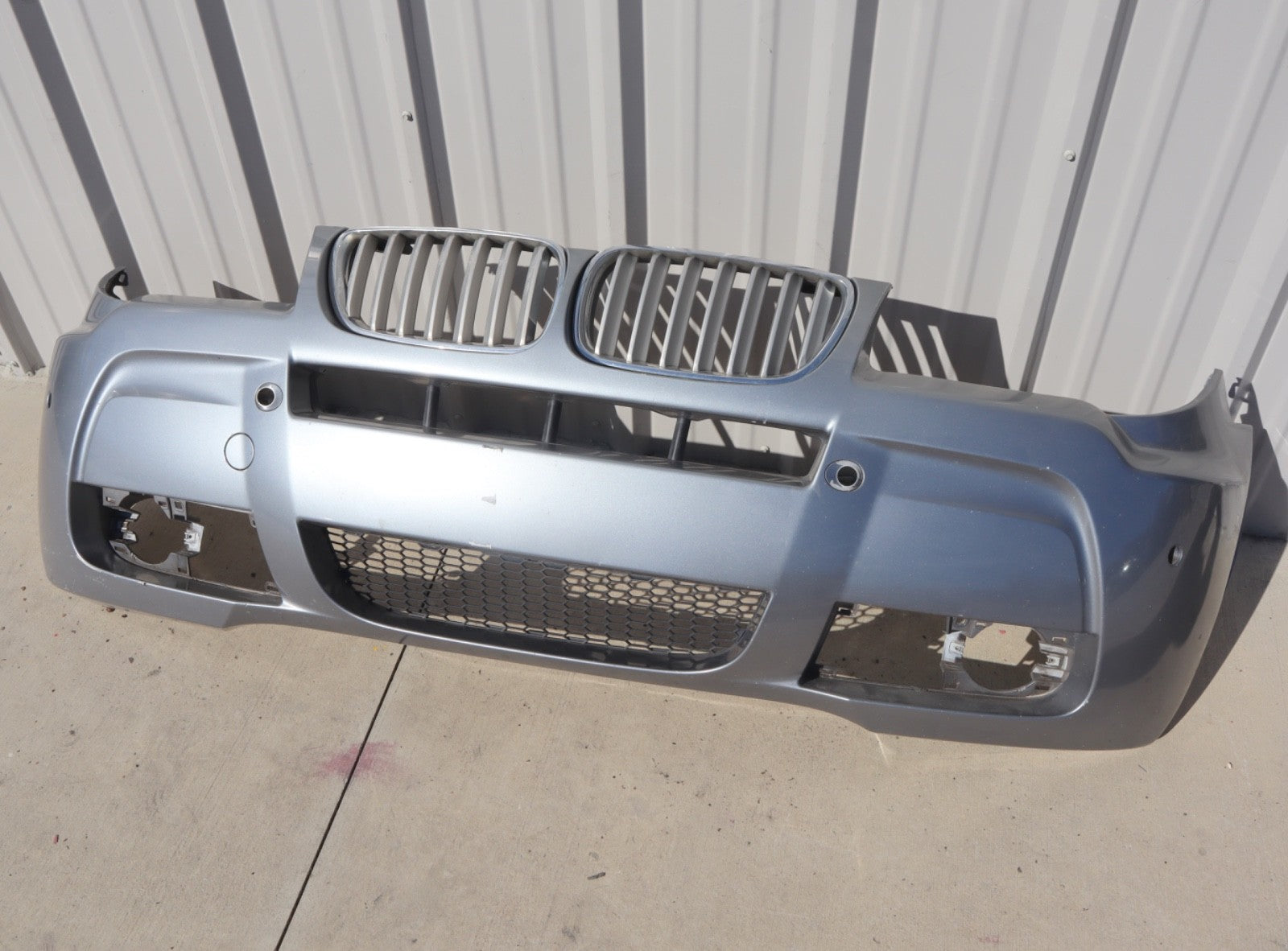 2007-2010 BMW X3 M SPORT FRONT BUMPER COVER OEM
