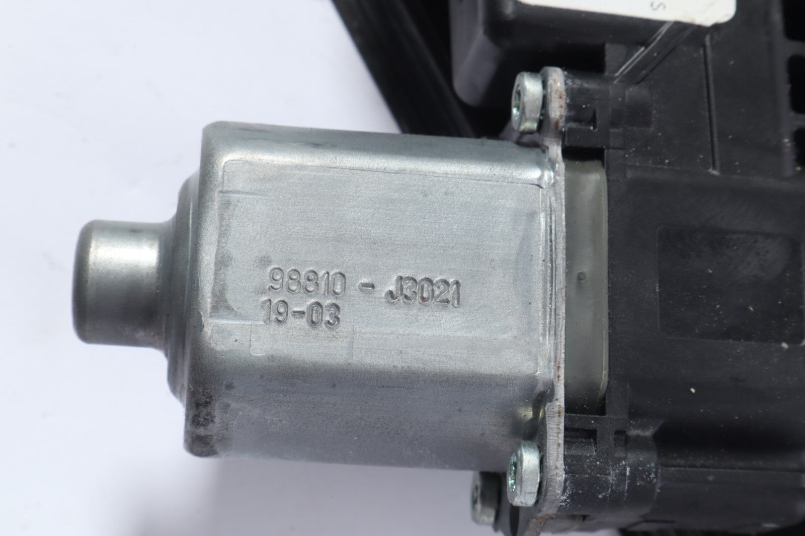 2012-2020 CHEVROLET SONIC FRONT RIGHT  SIDE  WINDOW REGULAR OEM