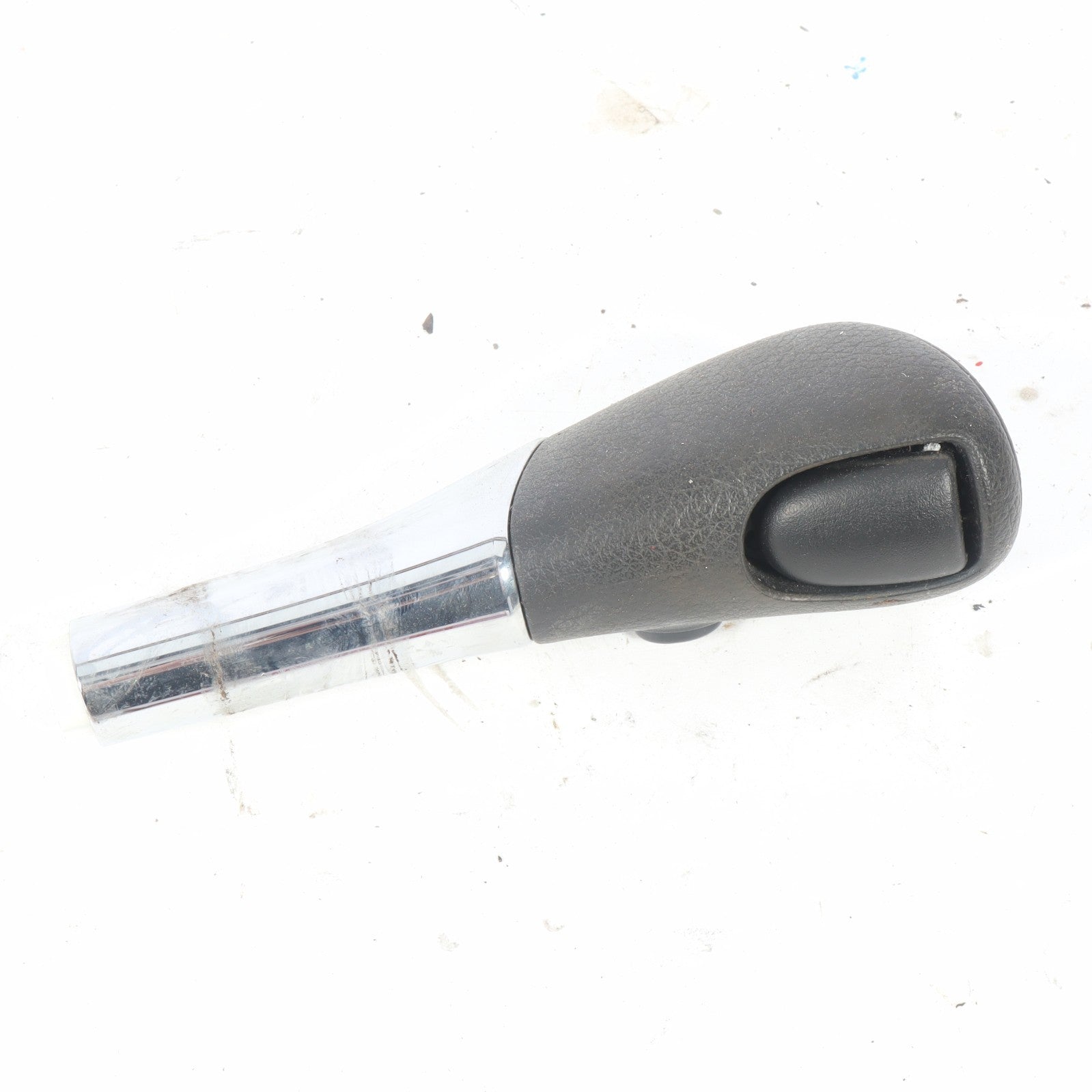 2013-2018 NISSAN ALTIMA SENTRA AUTOMATIC GEAR SELECTOR SHIFTER SHIFT KNOB OEM