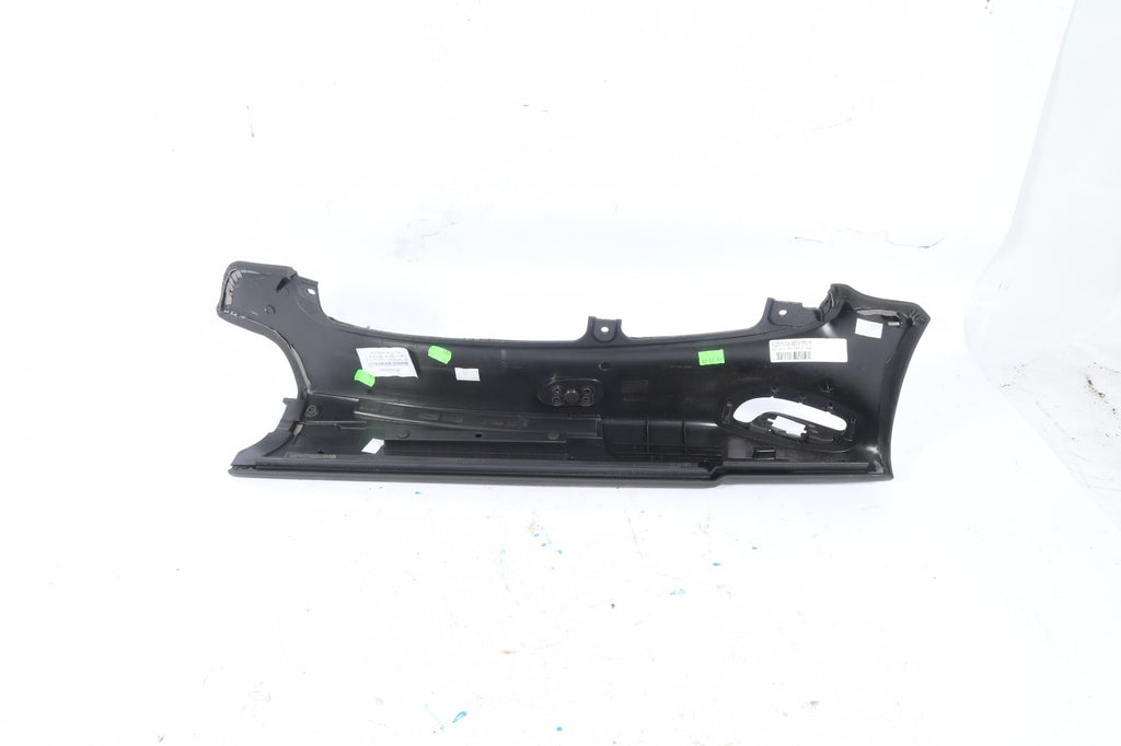2016-2019 BUICK CASCADA DRIVER SIDE BODY SIDE REAR TRIM PANEL 39035369 OEM