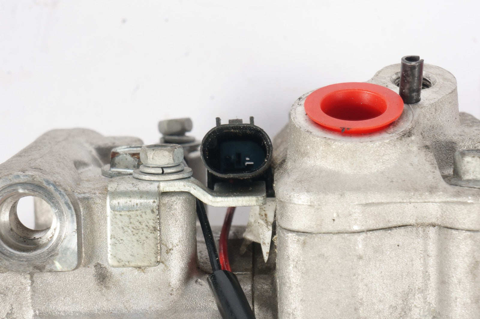 2018 - 2024 ALFA ROMEO STELVIO A/C Air Compressor 50540132 2.0l