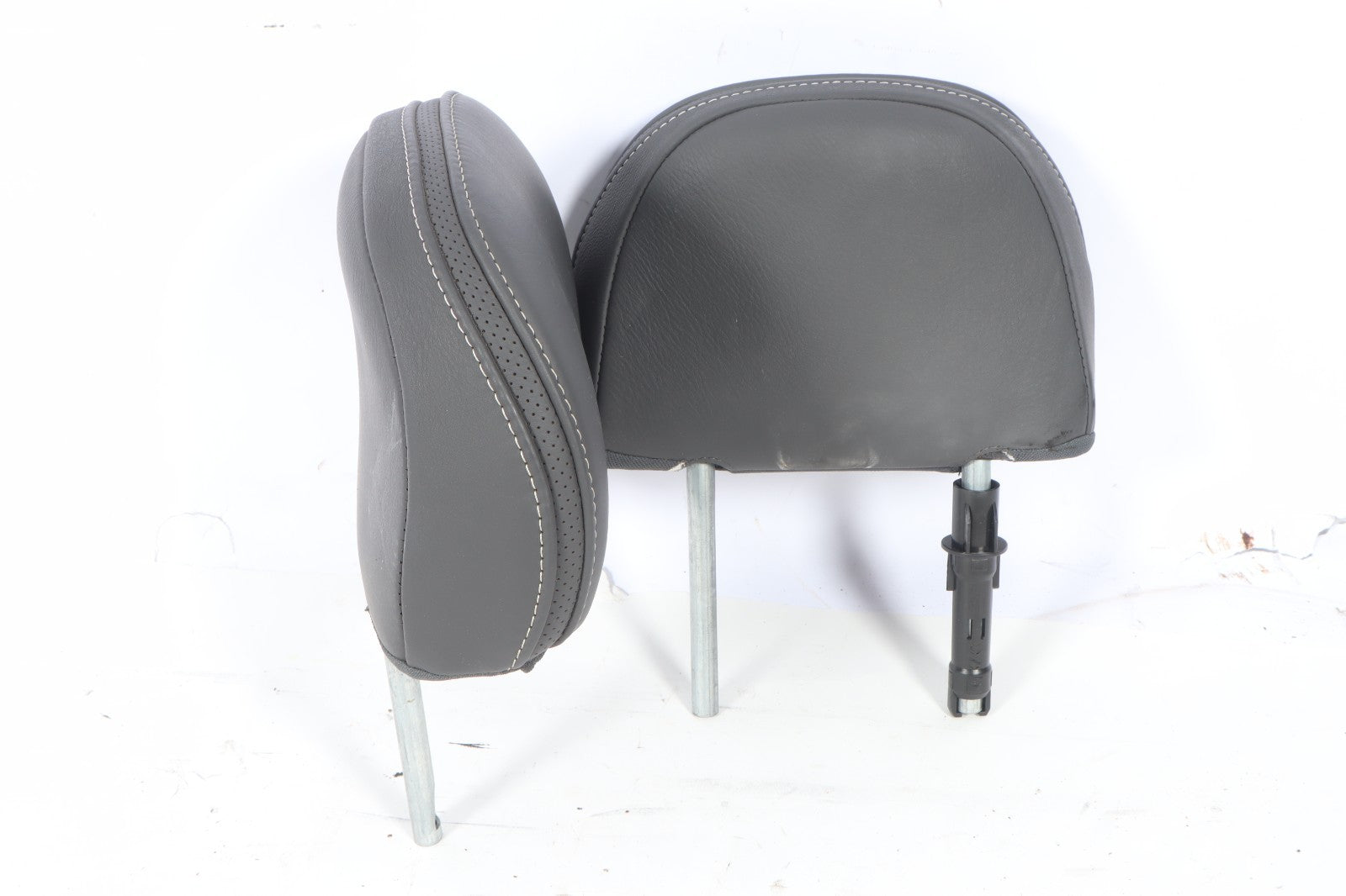 2006-2013 VOLVO C70  REAR LEFT RIGHT  BACK SEAT HEADREST OEM
