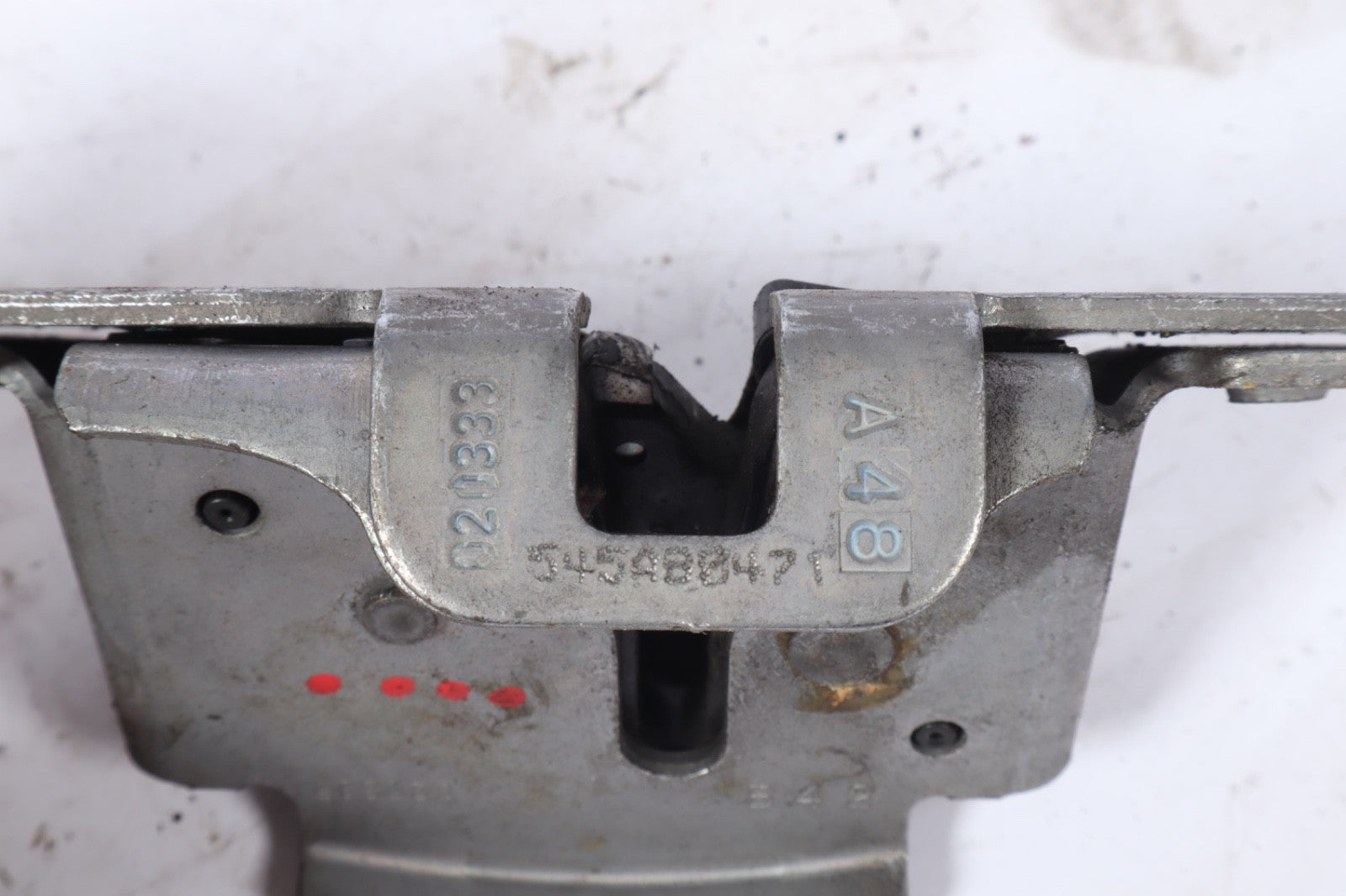 2017 DODGE GRAND CARAVAN REAR LEFT SLIDING DOOR LOCK LATCH CATCH OEM