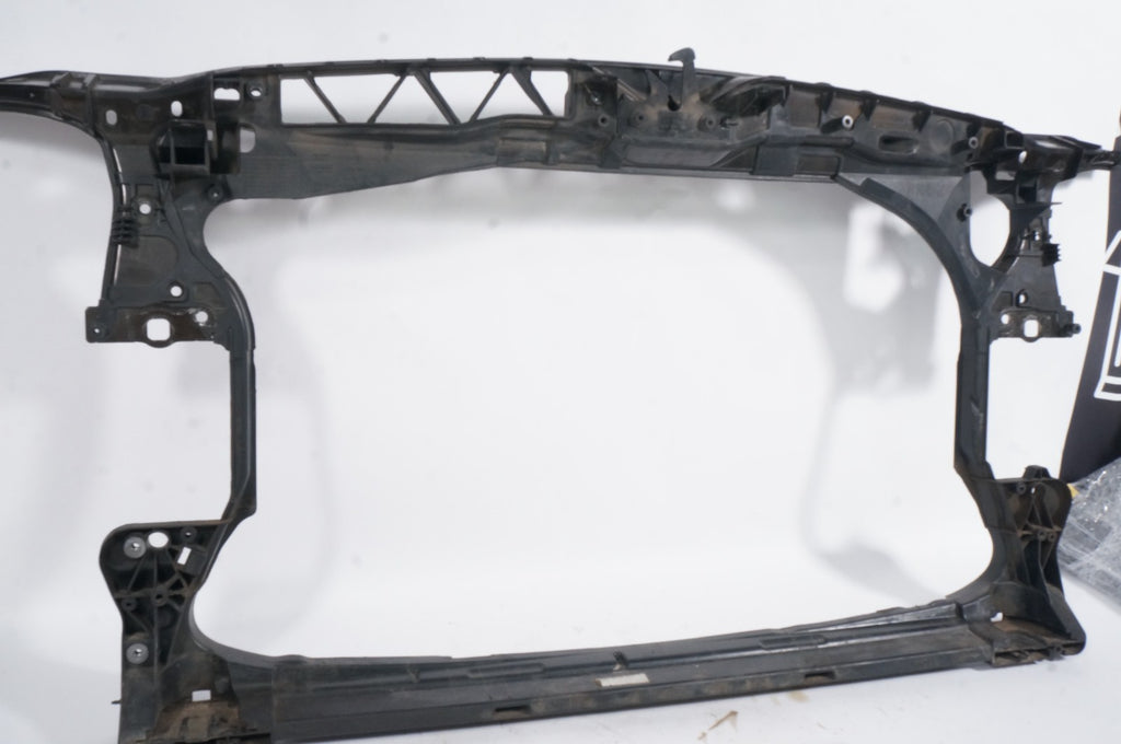 2012-2014 2016-2018 AUDI A7 QUATTRO - Radiator / CORE Support 4G0805594