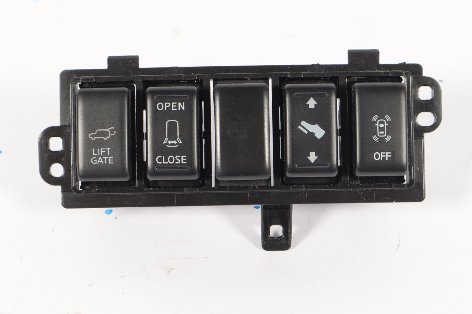 2008-2015 Nissan Armada Foot Pedal/Lift Gate Button Control Switch Panel OEM