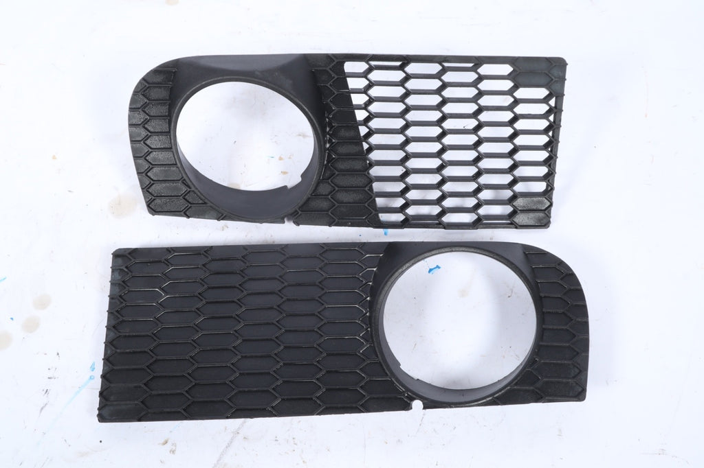 2004-2007 BMW X3 FRONT BUMPER FOG LIGHT GRILLE COVER OEM 3419535