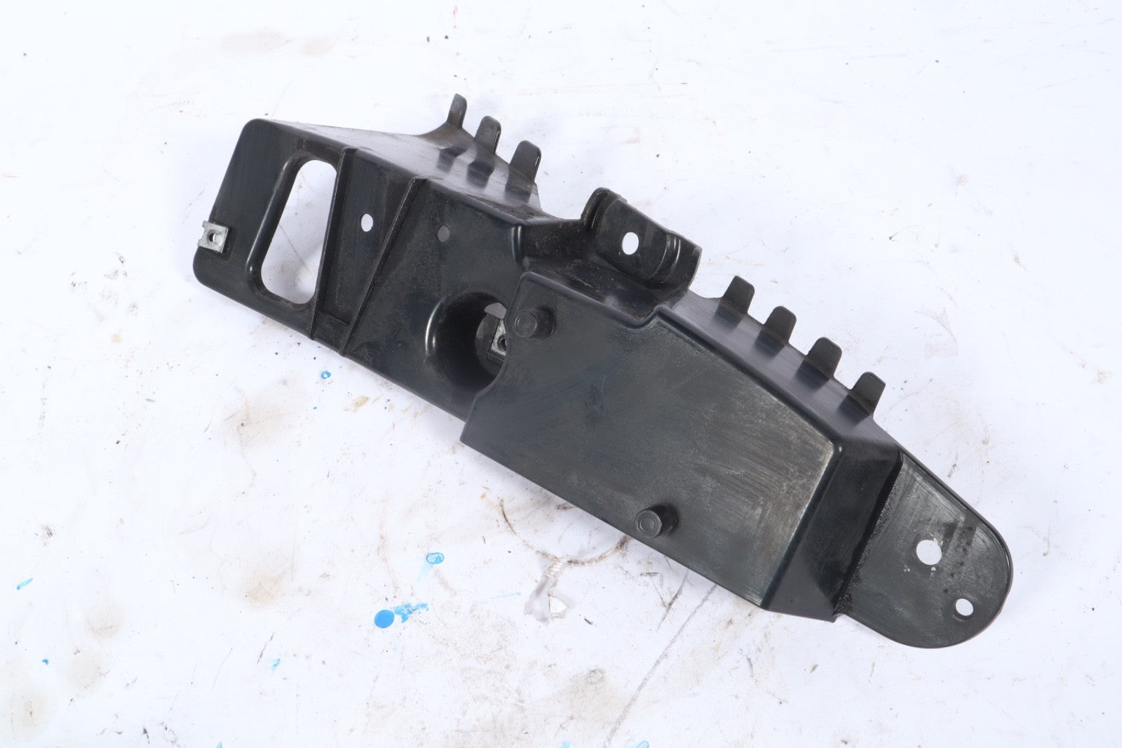 2004-2010 BMW X3 REAR RIGHT BUMPER MOUNT/ BRACKET 3448678 OEM
