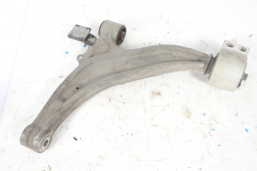 2016-2019 BUICK CASCADA FRONT LEFT LOWER CONTROL ARM OEM 13371818