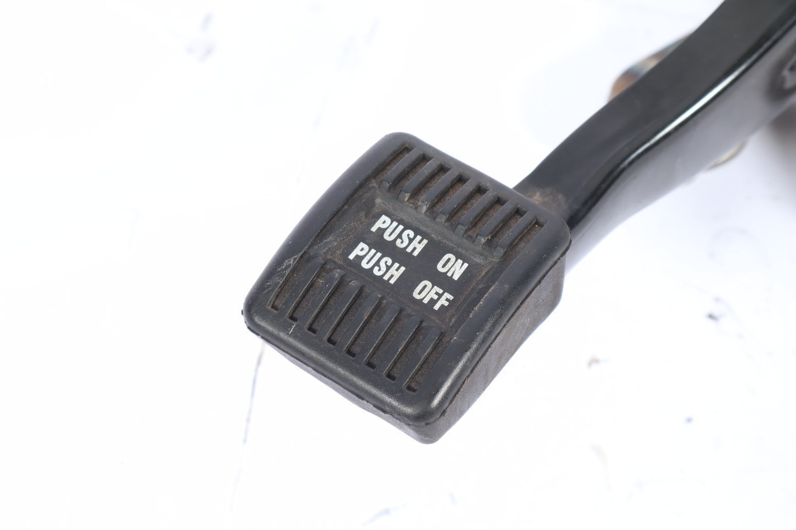 2011-2014 FORD EDGE 3.5L EMERGENCY PARKING BRAKE PEDAL W/ CABLE OEM