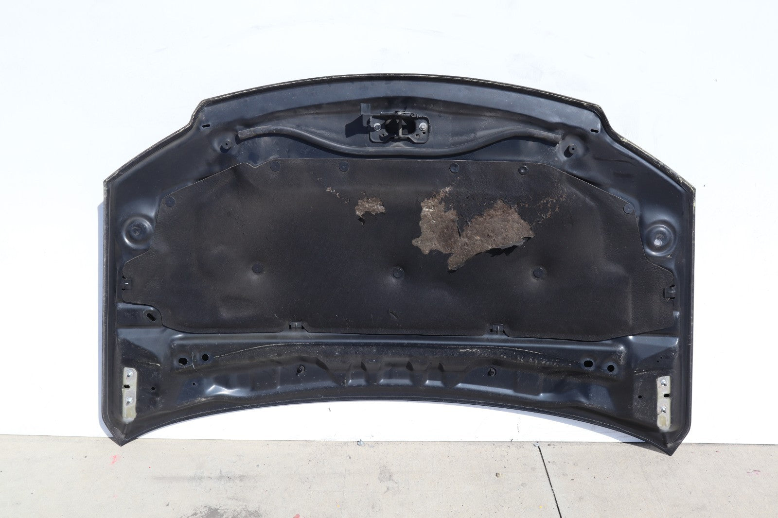 2011-2020 DODGE GRAND CARAVAN FRONT HOOD BONNET OEM ONLY PICK UP!!!