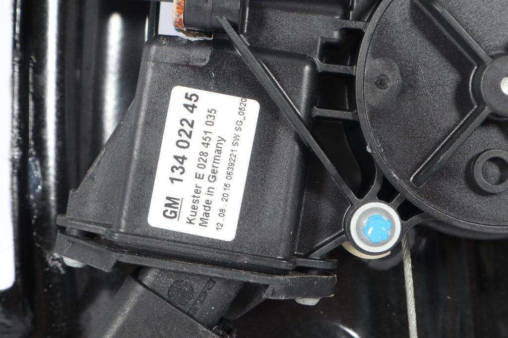 2016-2019 BUICK CASCADA REAR DRIVER QUARTER WINDOW REGULATOR OEM 13366913