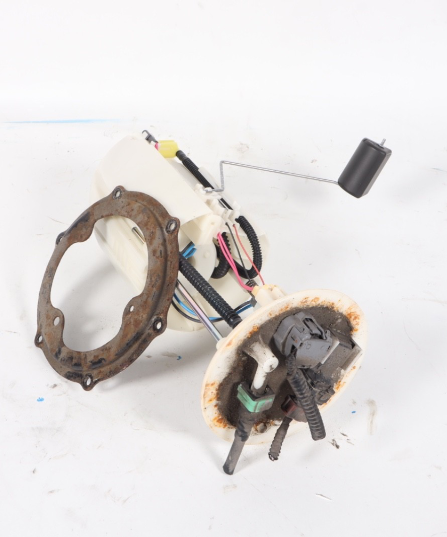 14-18 MITSUBISHI OUTLANDER FUEL SYSTEM FUEL PUMP GASOLINE PUMP OEM