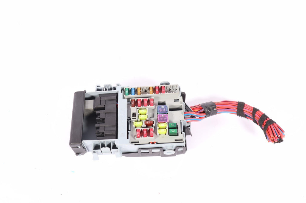 2016 - 2019 BUICK cascada CABIN FUSE BOX 13222786
