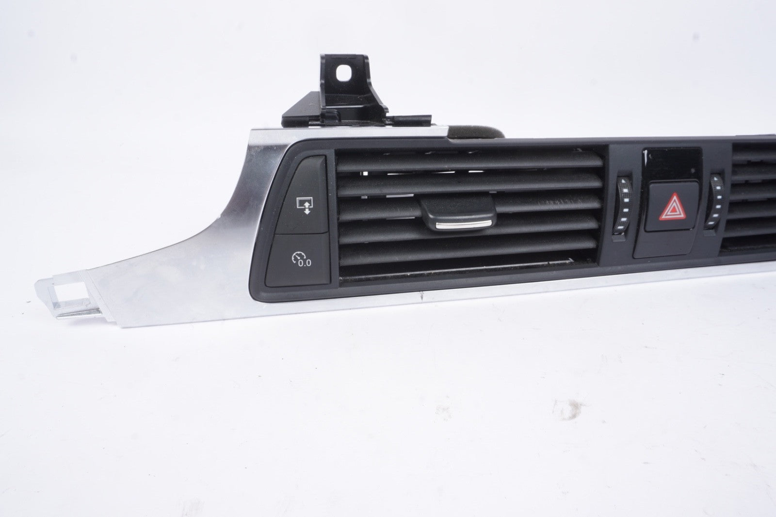 2012-2015 AUDI A6 A7 S6 S7 CENTER DASH AIR VENT  4G1820951 OEM