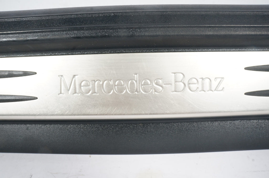 05-08 Mercedes R171 SLK350 SLK280 Door Step Sill Left Driver Side OEM