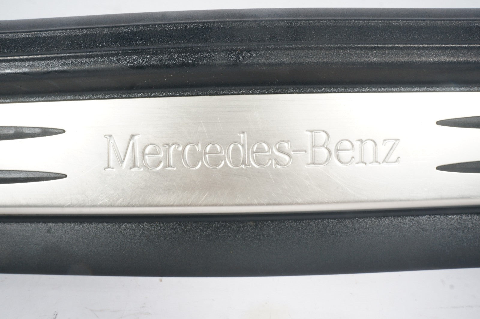 05-08 Mercedes R171 SLK350 SLK280 Door Step Sill Left Driver Side OEM