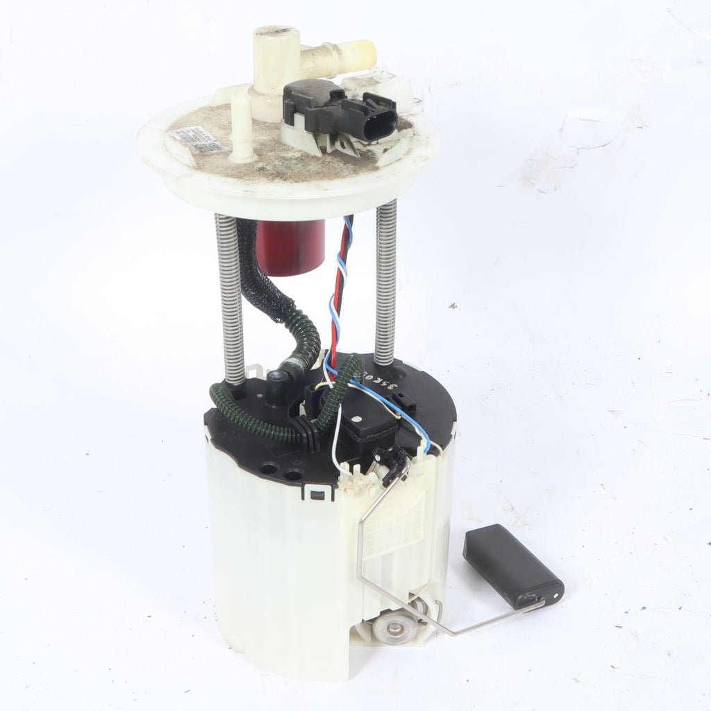 2016-2019 BUICK CASCADA FUEL PUMP ASSEMBLY GAS TANK MODULE OEM 1357-9097-006