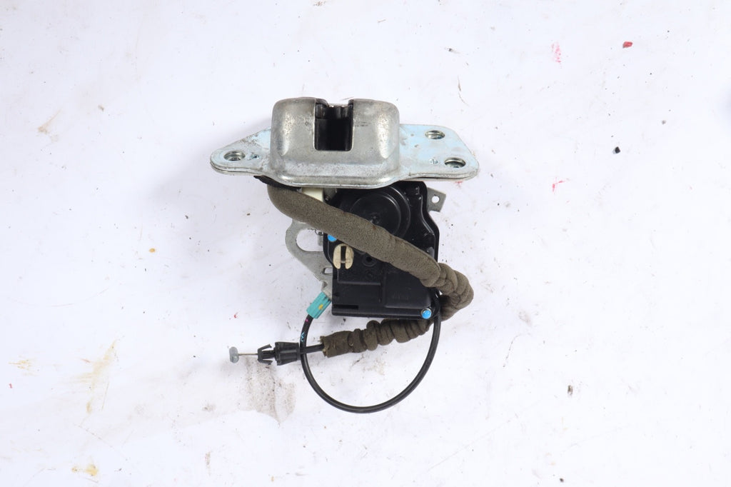 2010 CHRYSLER TOWN & COUNTRY 3.8L REAR LIFTGATE LOCK LATCH ACTUATOR MOTOR OEM