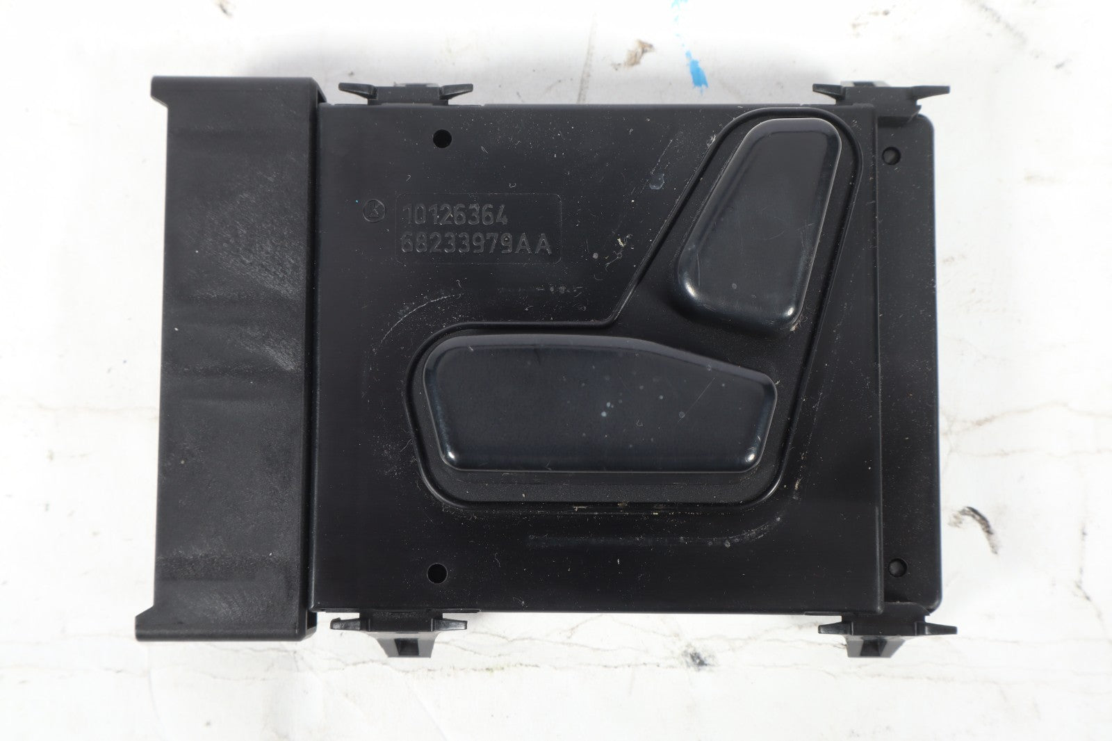 2011-2019 DODGE GRAND CARAVAN/DURANGO/CHARGER POWER SEAT SWITCH 68233979AA OEM