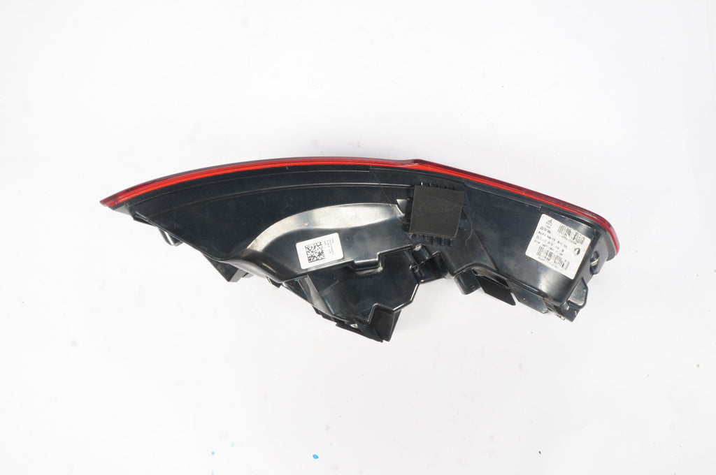 2018-2023 ALFA ROMEO STELVIO REAR RIGHT SIDE OUTER TAILLIGHT STOP LAMP LED OEM