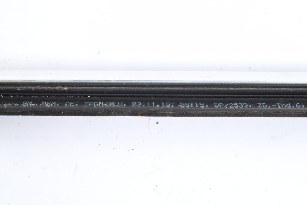 2016–2019 BUICK CASCADA RIGHT LEFT QUARTER WINDOW BELT MOLDING TRIM OEM